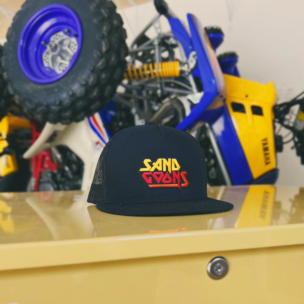 RETRO RACER TRUCKER